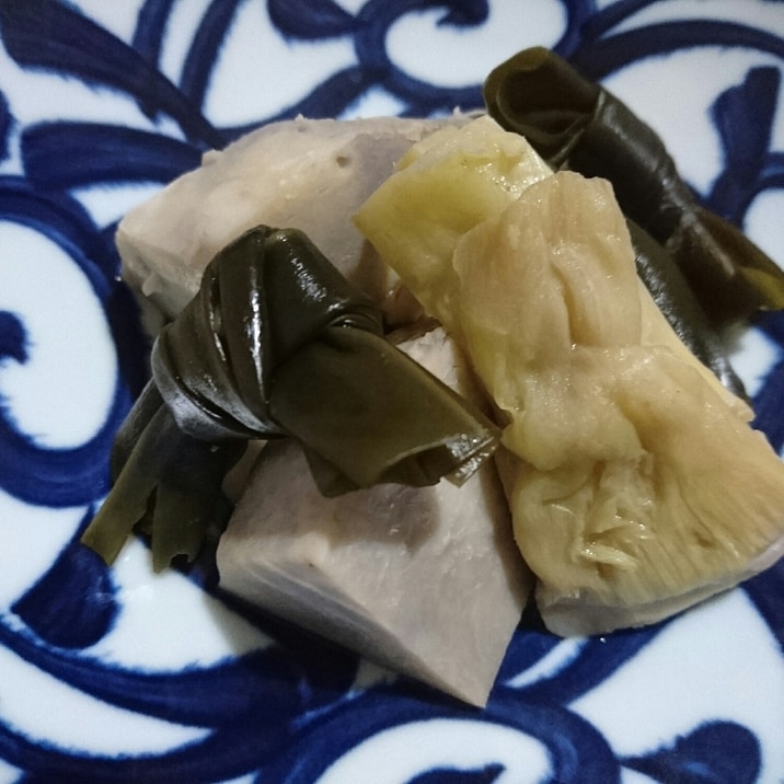 秋の味覚!簡単☆ずいき芋の昆布煮